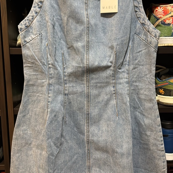 Mable Sleeveless Denim Dress - Picture 5 of 8